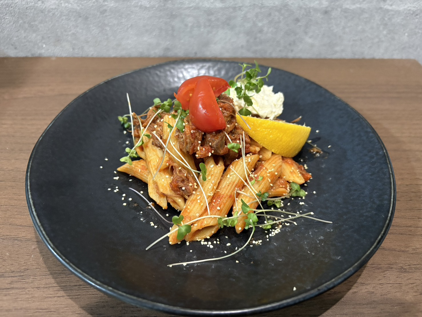 トマトガーリックペンネ